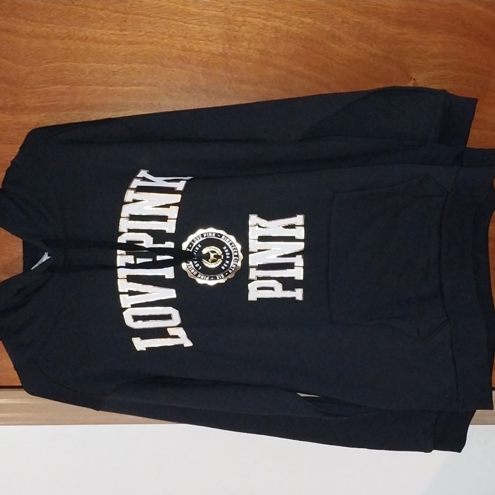 Pink VS Black Woman's Medium Pink U. 1986 Pullover Hoodie